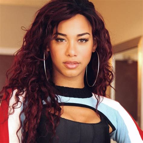 A Glance at Natalie La Rose's Music Journey