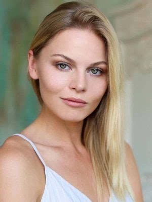 Discover Anastasia Stezhko's Age and Birthdate