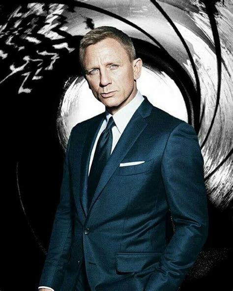  007: Daniel Craig as James Bond 