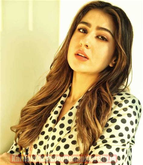  Aalia Li's Personal Life and Relationships 