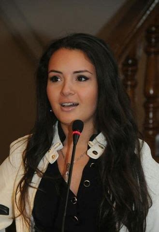  Aysel Teymurzadeh: Humanitarian Efforts and Involvement in Philanthropy 