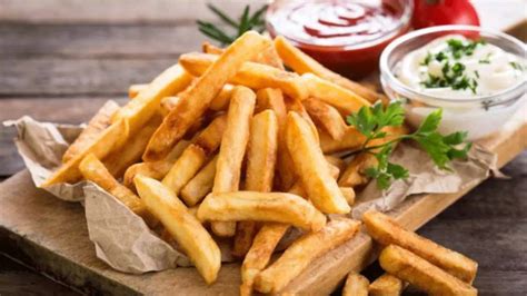  Choosing the Right Potato: A Fundamental Step in Mastering French Fries 