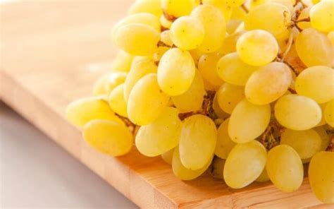  Exotic Varieties: Spotlight on Lesser-known Yellow Grape Varieties 