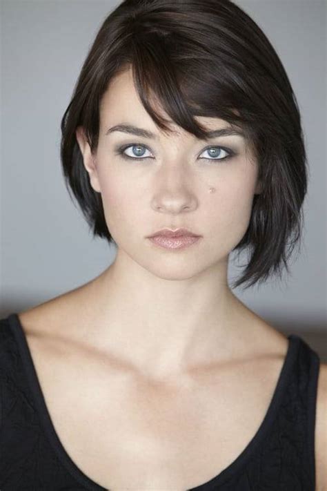  Fascinating Information and Trivia about the Talented Actress Cortney Palm 