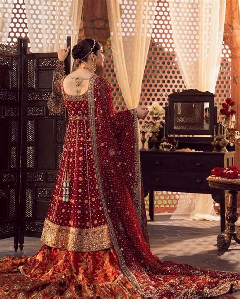 A Color with Many Facets: Exploring the Power Dynamics of Crimson Bridal Attire