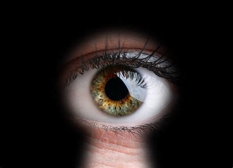 A Glimpse into the Subconscious: Unveiling the Significance of Nightmares Involving Eye Projection