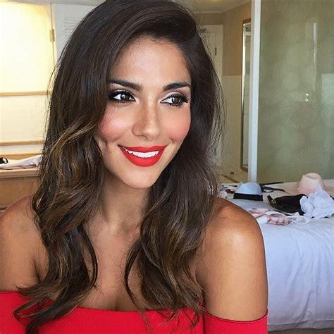 A Versatile Australian Beauty: Pia Miller