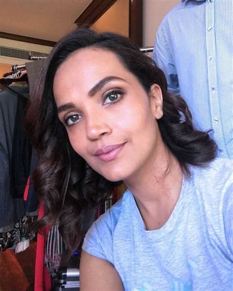 Aamina Sheikh: A Talented Actress with Height