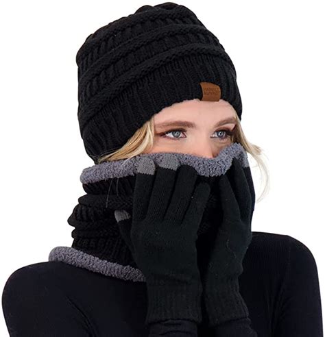 Accessorize for Chilly Days: Hats, Scarves, and Gloves