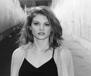 Achievements: Explore Cariba Heine's Successes