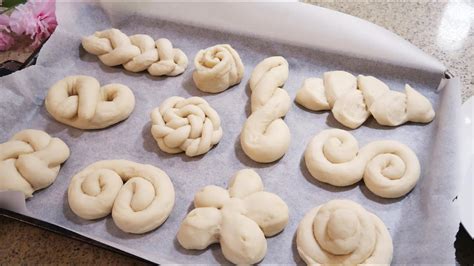 Adding a Twist: Creative Variations for Unique Bread Rolls