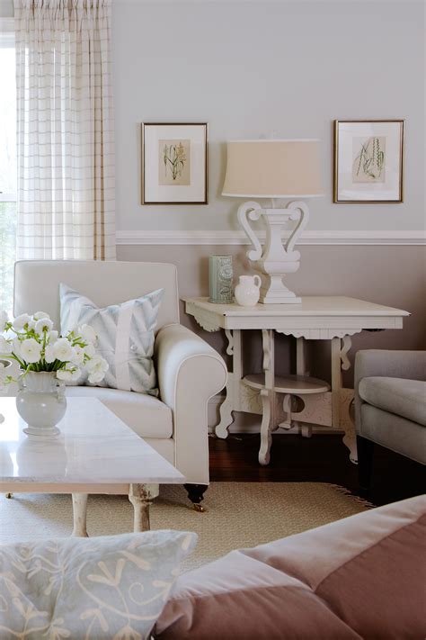 Adding the Finishing Touches: Selecting the Right Paint, Accessories, and Décor