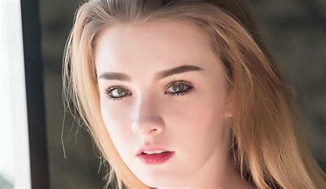 Age: How old is Jessie Vard now?