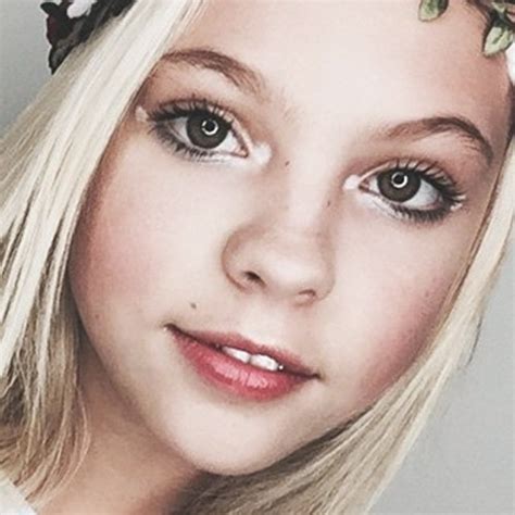 Age and Height: What You Need to Know about Jordyn Luxxx