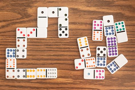 Age and Longevity in Domino: Exploring the Connection