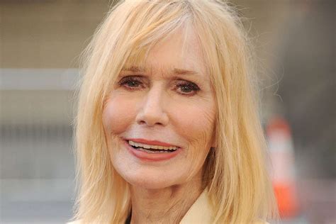 Age and Personal Life of Sally Kellerman