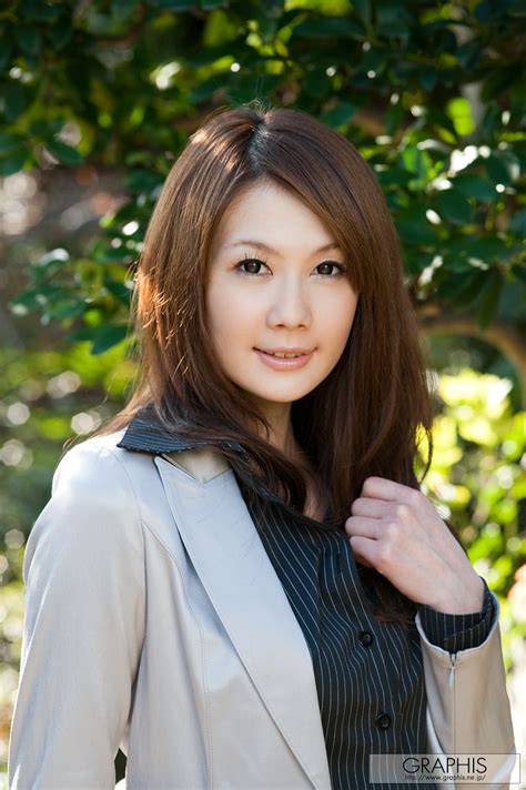 Age is Just a Number: Erika Kirihara's Youthful Glow