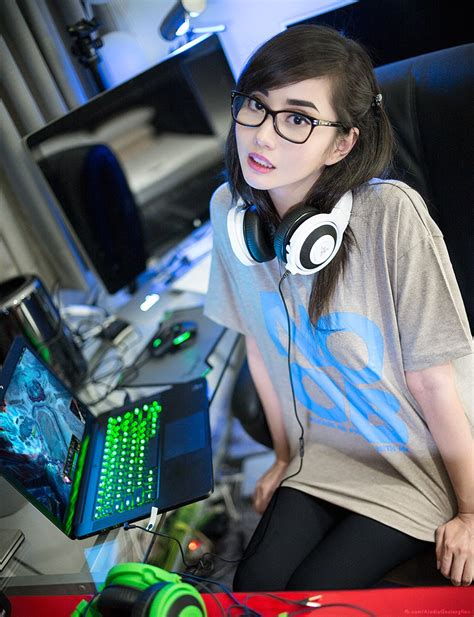 Age of Gamer Girl One