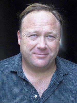 Alex Jones' Height and Body Measurements