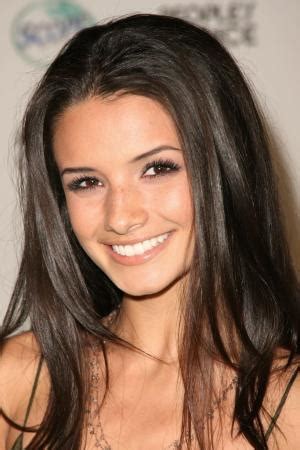 Alice Greczyn Biography: Early Life, Career