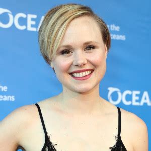 Alison Pill: Personal Life Insights