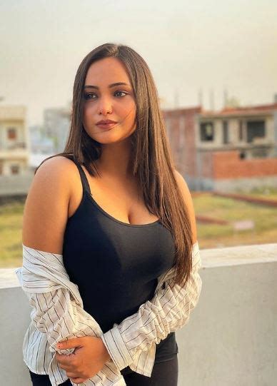 Aliya Naaz's Impressive Net Worth