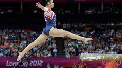 Aly Raisman: Physical Attributes and Workout Routine