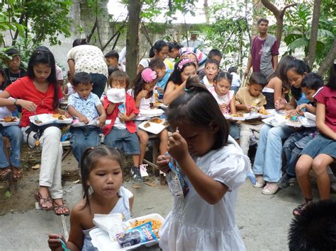 An Act of Sharing: Feeding the Less Fortunate with Staple Grains