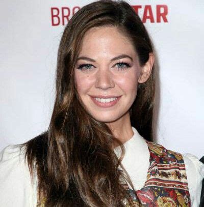 Analeigh Tipton's Personal Life Details