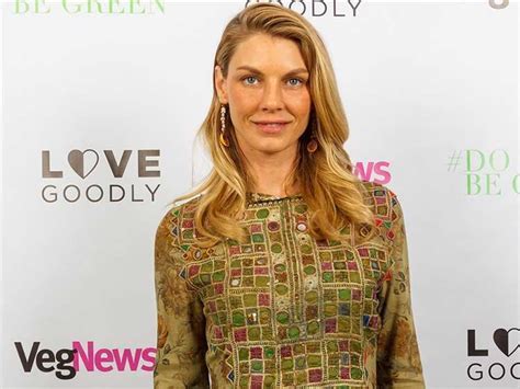 Angela Lindvall's Impressive Financial Status