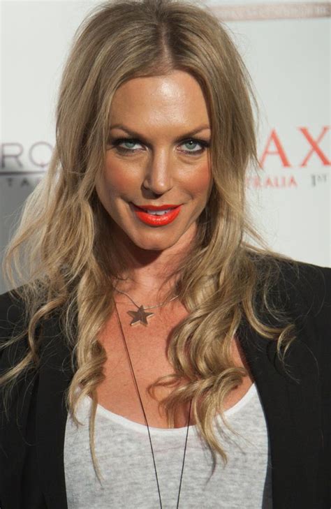 Annalise Braakensiek's Philanthropic Efforts