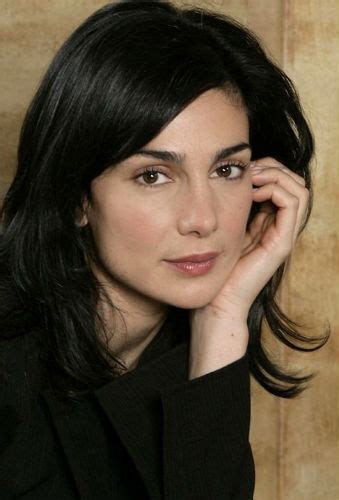 Annie Parisse's Years and Date of Birth