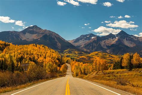 Appreciating the Splendor of Nature: Breathtaking Routes for Mountain Explorers