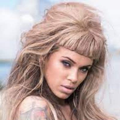 Arabella Drummond Age and Height