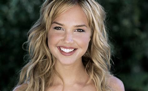 Arielle Kebbel Biography