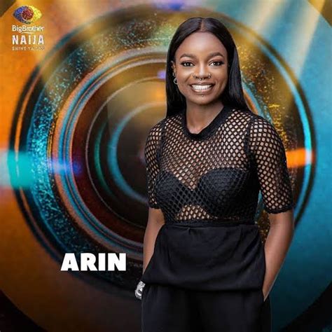 Arin Mol Biography: Early Life and Career