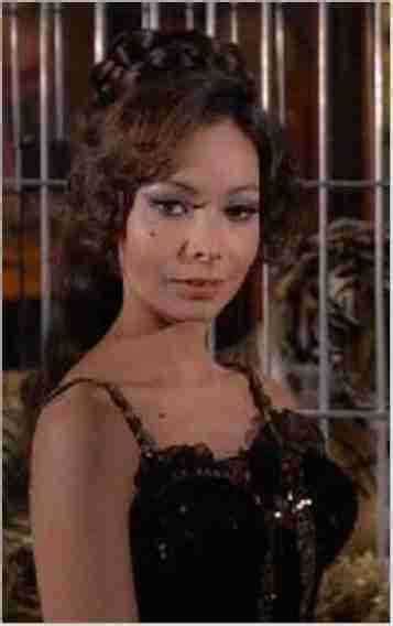 Arlene Martel Height and Figure