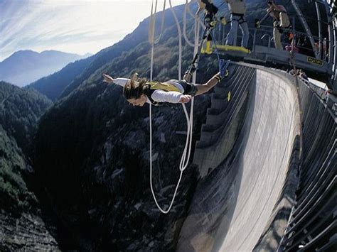 Awe-Inspiring Bungee Jumping Locations: From Natural Wonders to Urban Landmarks