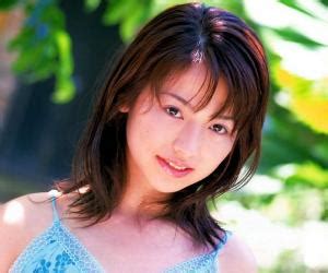 Azumi Kawashima Biography