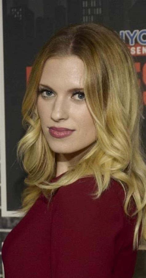 Barbara Dunkelman Biography