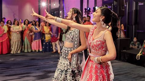 Bask in the Delight of Enthralling Indian Wedding Dance Performances