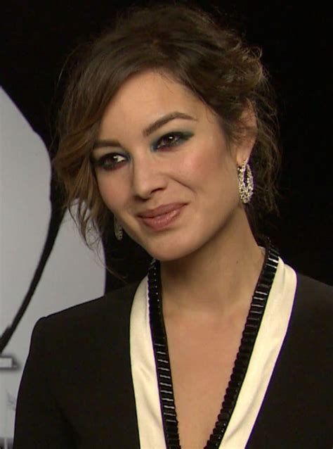 Berenice Marlohe: Early Life and Education