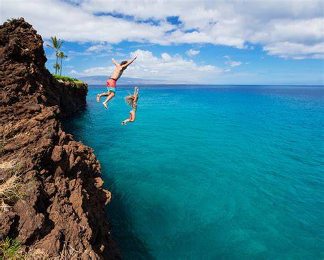 Best Locations for Cliff Jumping: From Exotic Shorelines to Majestic Cascades