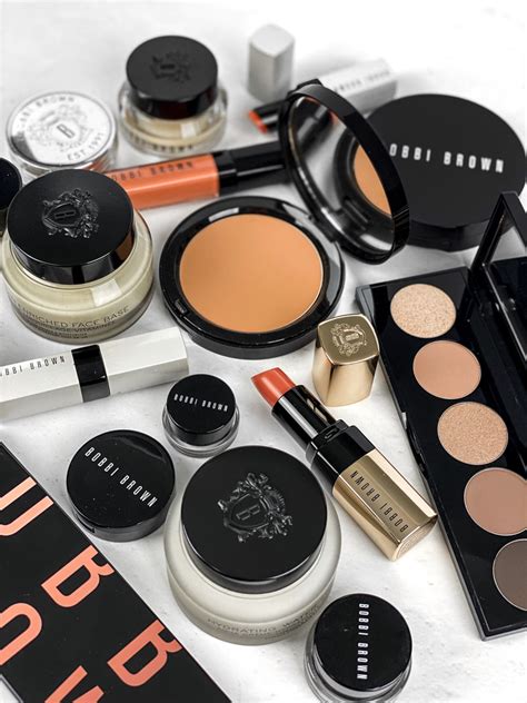 Bobbi Brown's Contributions to Beauty Industry