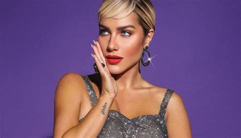 Breakdown of Giovanna Ewbank's Net Worth