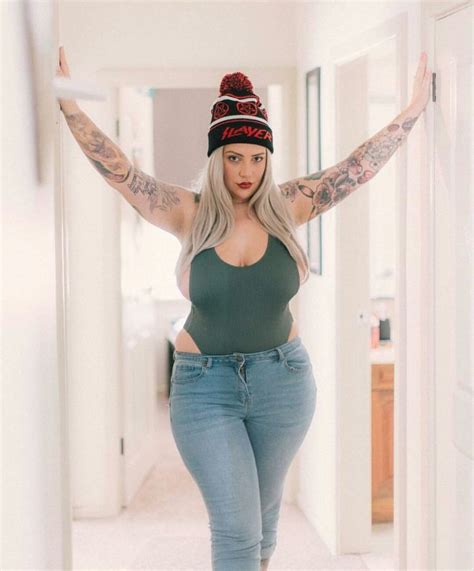 Breaking Down Nikki Von Boo's Measurements