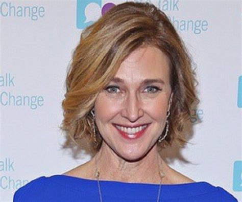 Brenda Strong: A Brief Biography