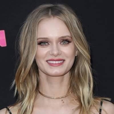 Career Highlights of Sara Paxton