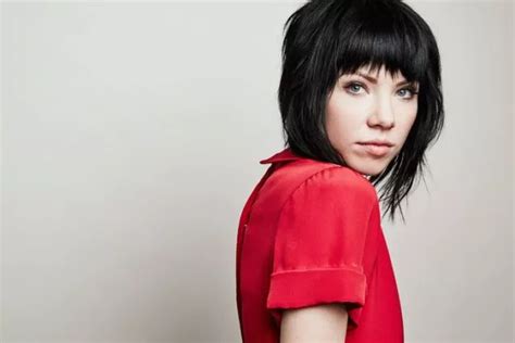 Carly Rae Jepsen Biography