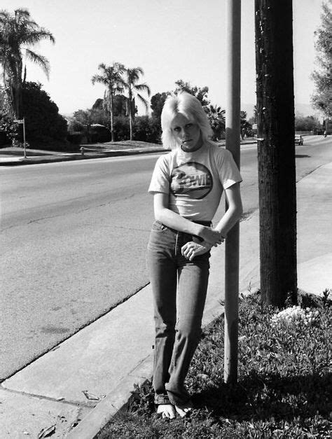 Cherie Currie: Early Life and Career Beginnings